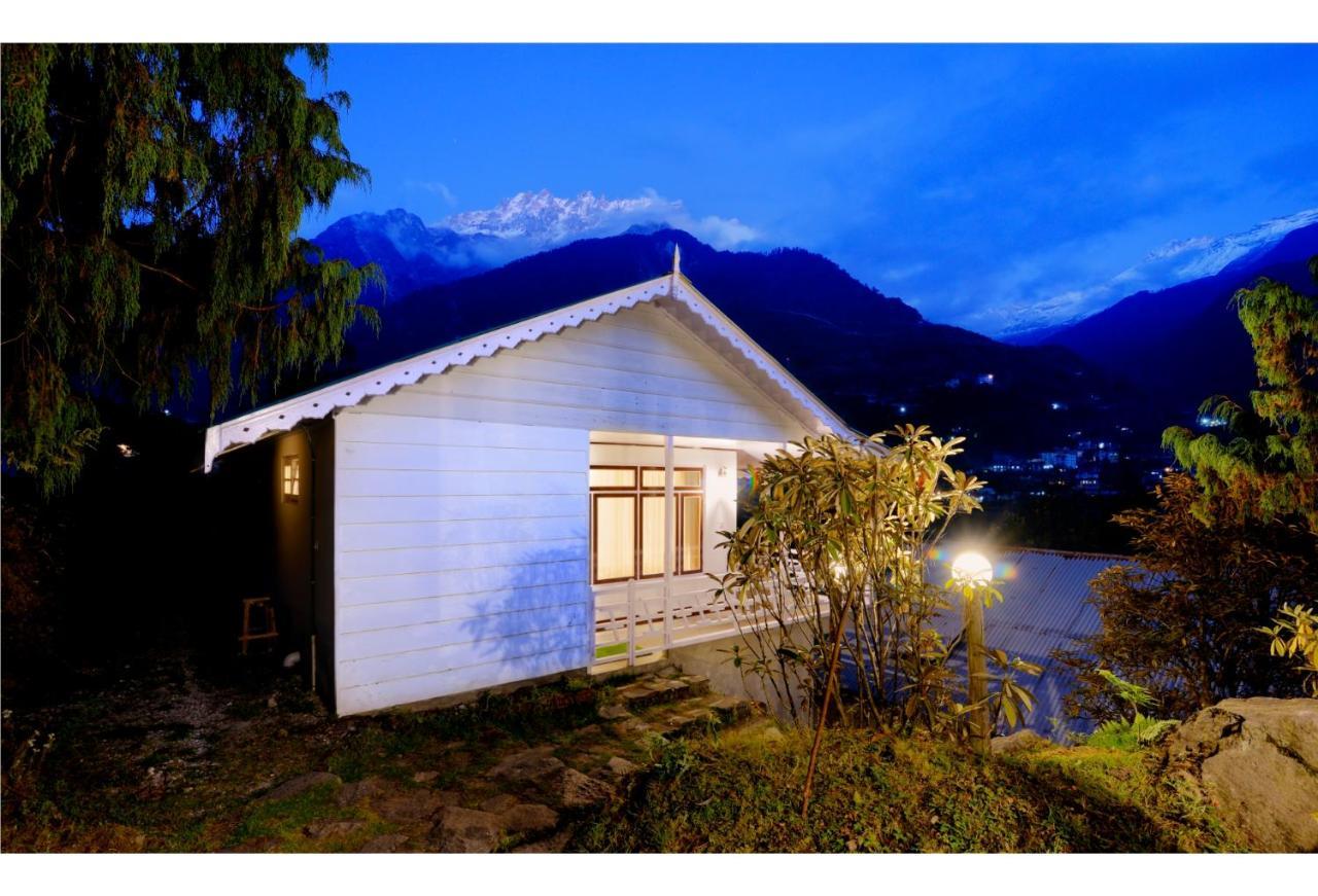 Summit Alpine Resort Lachung Esterno foto